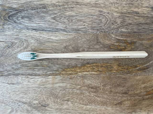 Brosse  dents en bois - Souple - Apimani